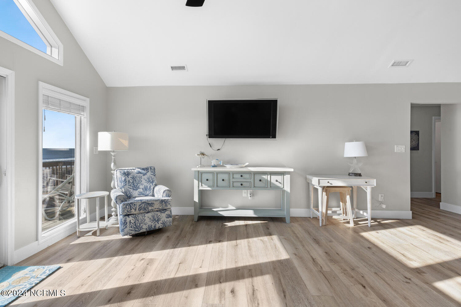 1809 Ocean Drive Emerald Isle, NC 28594 - Photo 20 of 54 21