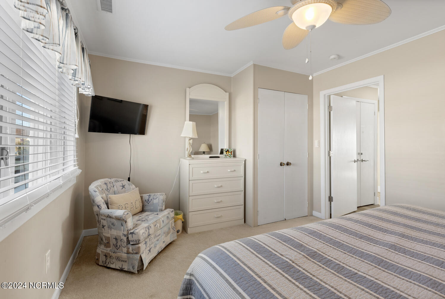 1809 Ocean Drive Emerald Isle, NC 28594 - Photo 29 of 54 31