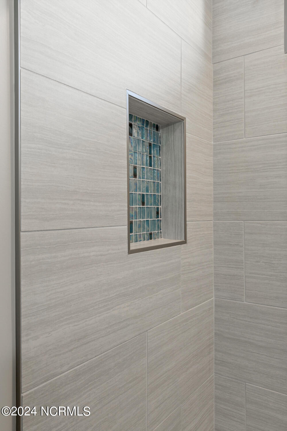 1809 Ocean Drive Emerald Isle, NC 28594 - Photo 35 of 54 39