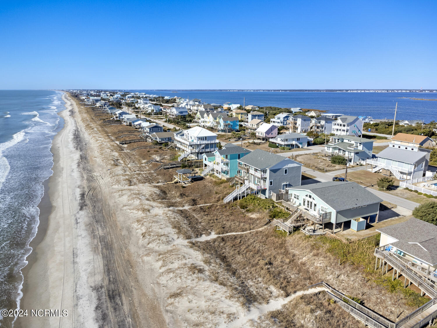 1809 Ocean Drive Emerald Isle, NC 28594 - Photo 4 of 54 6