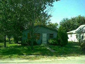 114 Jefferson Street Rochester, IN 46975 - Photo 1 of 1