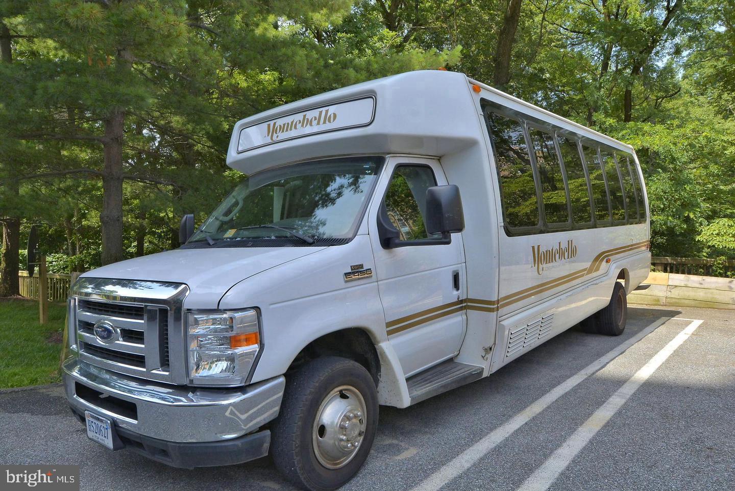 5902 Mt Eagle Drive, Unit 905 Alexandria, VA 22303 - Photo 35 of 55 a front view of a house with garden