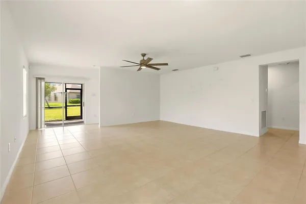 $1,995 | 3680 Pebble Terrace, Punta Gorda, FL 33980