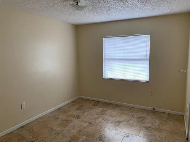 $1,200 | 2556 Chestnut Woods Drive, Lakeland, FL 33815