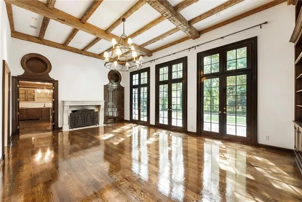 $18,000 | 2485 West Wesley Road Northwest, Atlanta, GA 30327