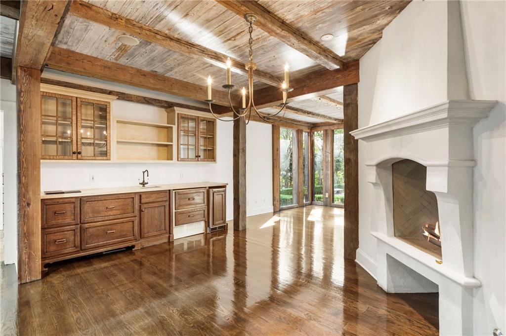2485 West Wesley Road Northwest Atlanta, GA 30327 - Photo 24 of 84