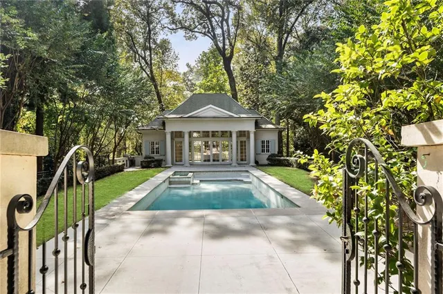 $16,000 | 2485 West Wesley Road Northwest, Atlanta, GA 30327