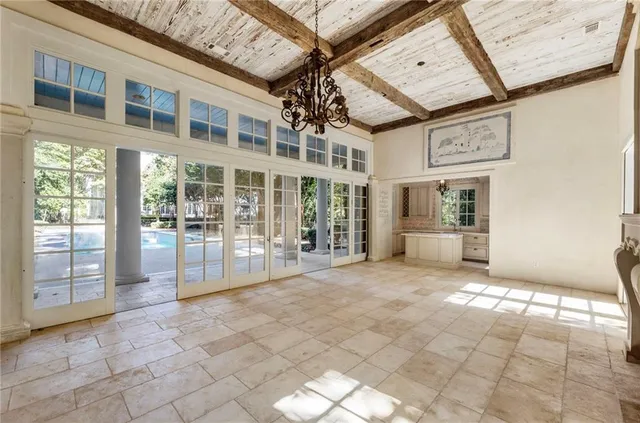 $16,000 | 2485 West Wesley Road Northwest, Atlanta, GA 30327