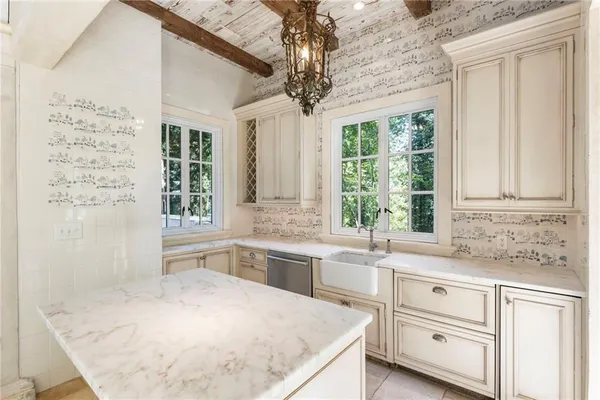 $18,000 | 2485 West Wesley Road Northwest, Atlanta, GA 30327