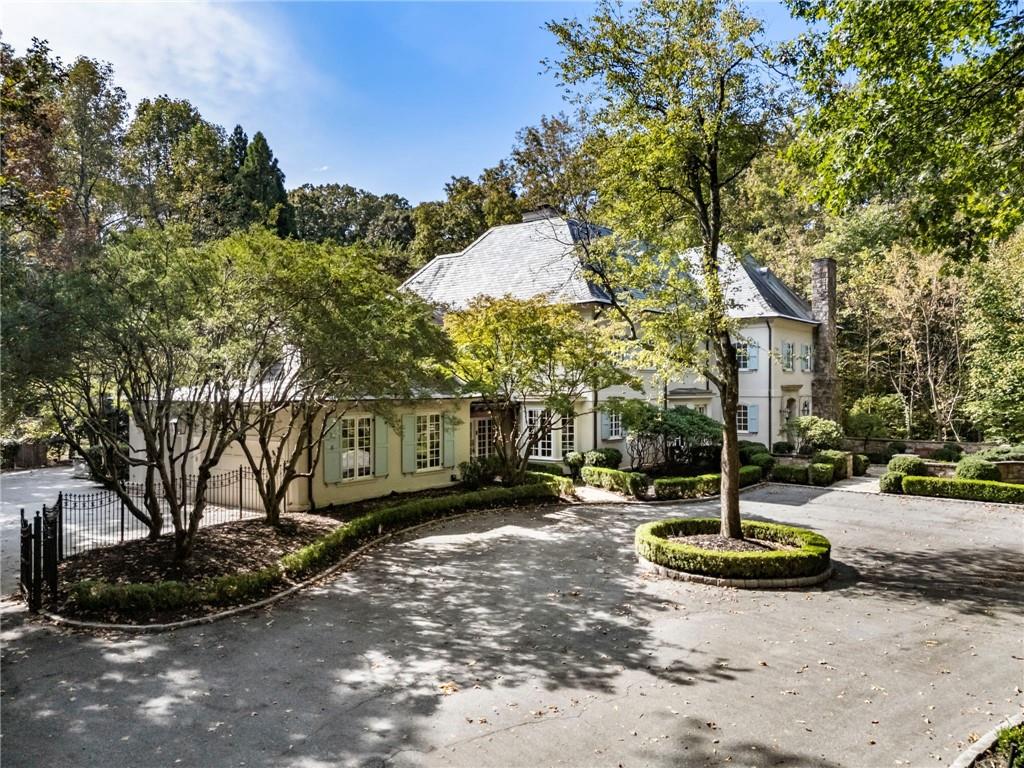 2485 West Wesley Road Northwest Atlanta, GA 30327 - Photo 10 of 84