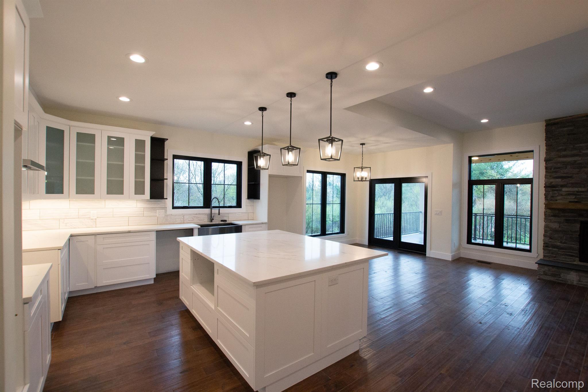 2605 North Hughes Road Howell, MI 48855 - Photo 10 of 33 Gallery Image 10