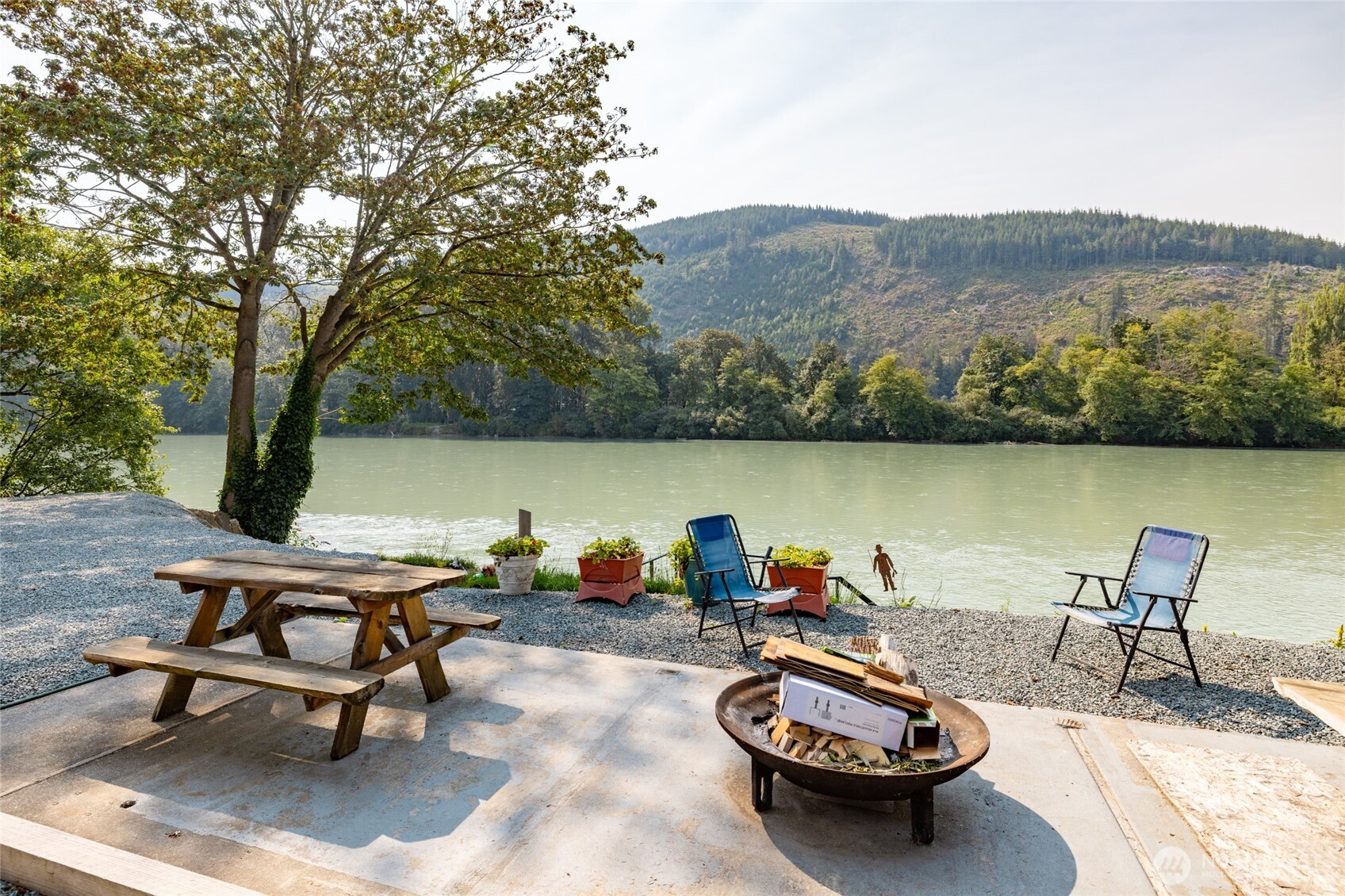 23704 Cove Road Sedro-Woolley, WA 98284 - Photo 3 of 20