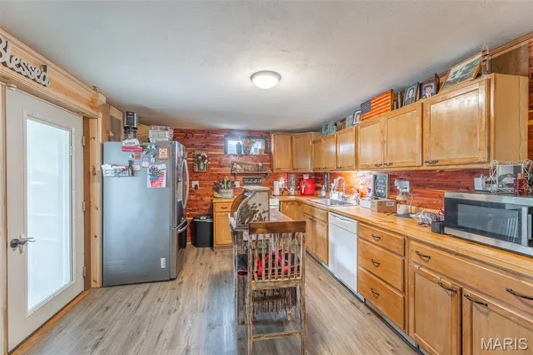 $288,000 | 783 Ripley Route North, Doniphan, MO 63935