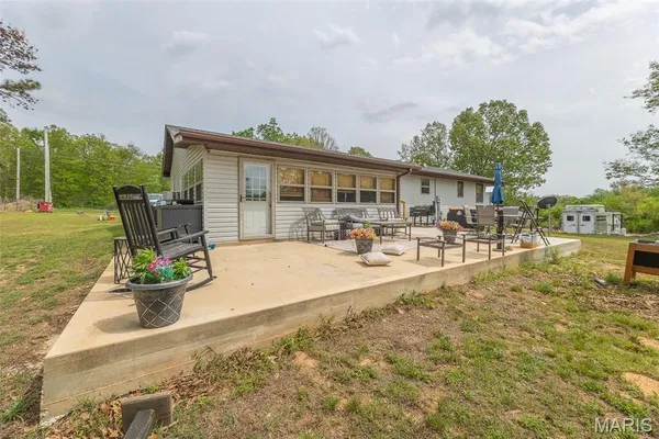 $288,000 | 783 Ripley Route North, Doniphan, MO 63935