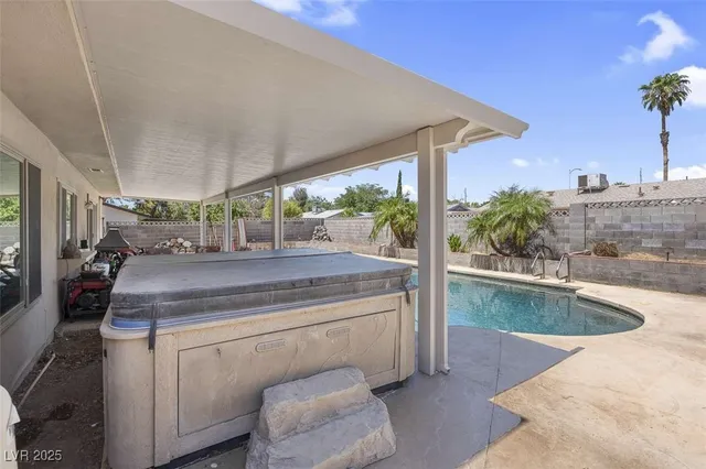 $609,000 | 1405 Bronco Road, Boulder City, NV 89005