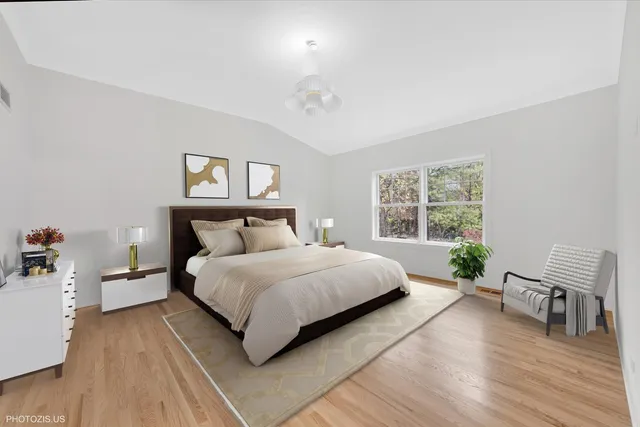 $2,299,000 | 707 Brierhill Road, Deerfield, IL 60015