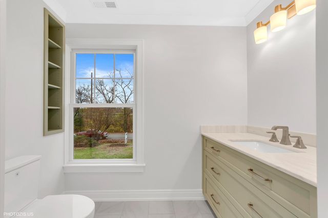 $2,299,000 | 707 Brierhill Road, Deerfield, IL 60015