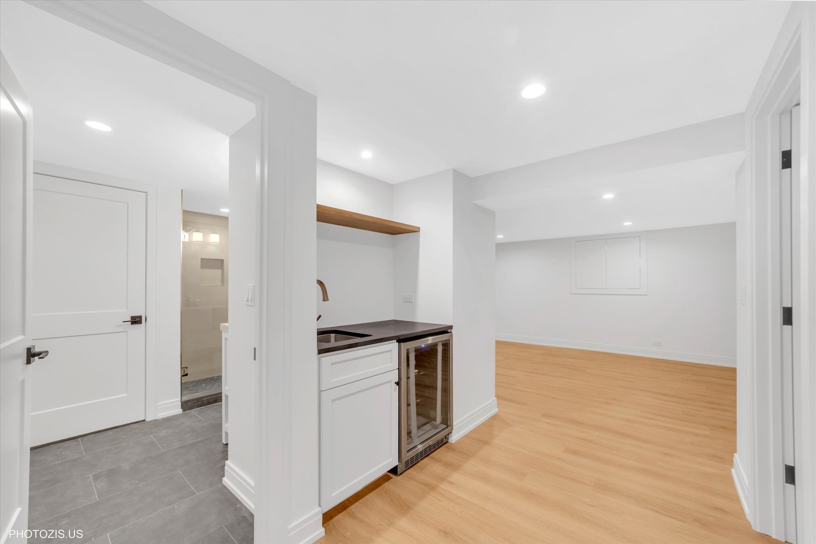 707 Brierhill Road Deerfield, IL 60015 - Photo 37 of 48