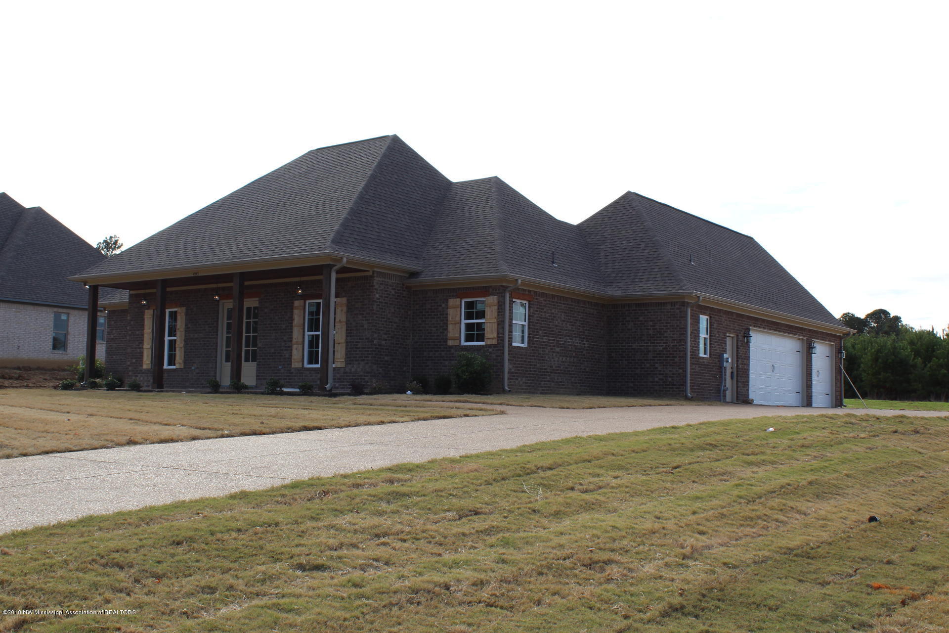 4543 West Sandidge Road Olive Branch, MS 38654 - Photo 2 of 19 CF75B3D8-271F-40BC-B554-AA9119735DD5