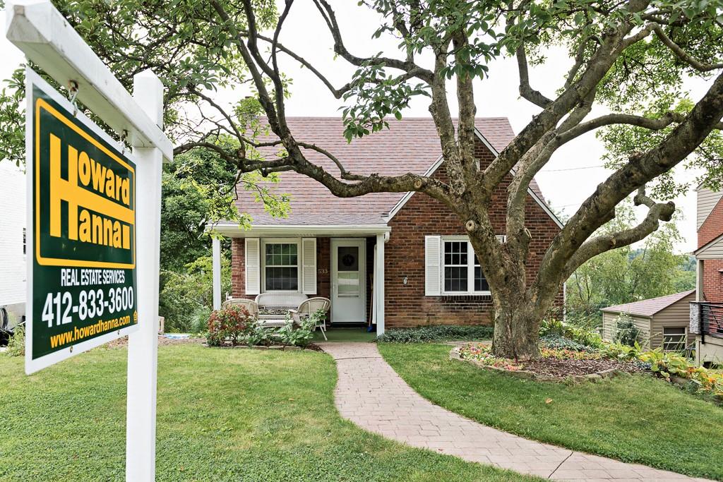 533 Highview Road Pittsburgh, PA 15234 - Photo 22 of 22 a front view of a house with garden