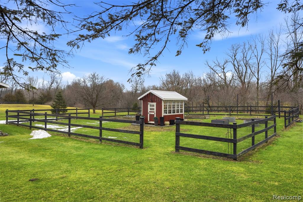 7400 Dutch Road Goodrich, MI 48438 - Photo 45 of 57 Gallery Image 45