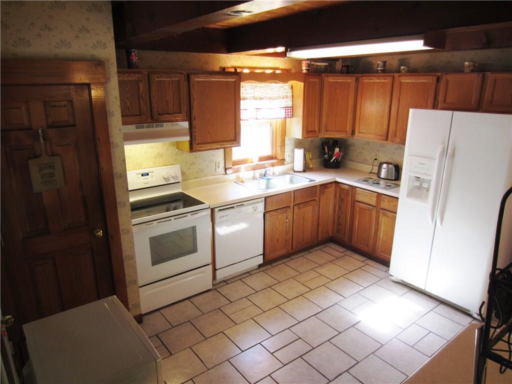 30 Deering Neighborhood Road Springvale, ME 04083 - Photo 2 of 35 Photo