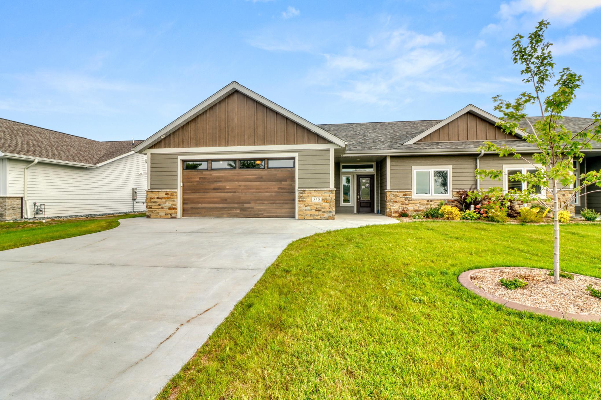 830 Lake Forest Circle Detroit Lakes, MN 56501 - Photo 2 of 43