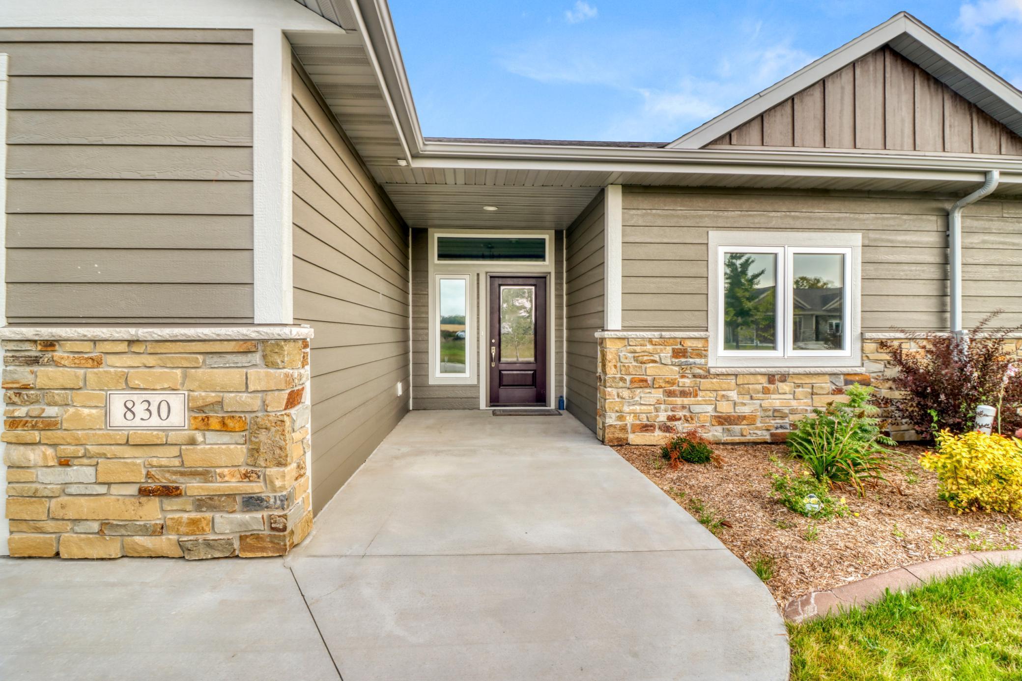 830 Lake Forest Circle Detroit Lakes, MN 56501 - Photo 3 of 43