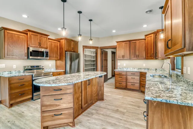 $479,000 | 830 Lake Forest Circle, Detroit Lakes, MN 56501