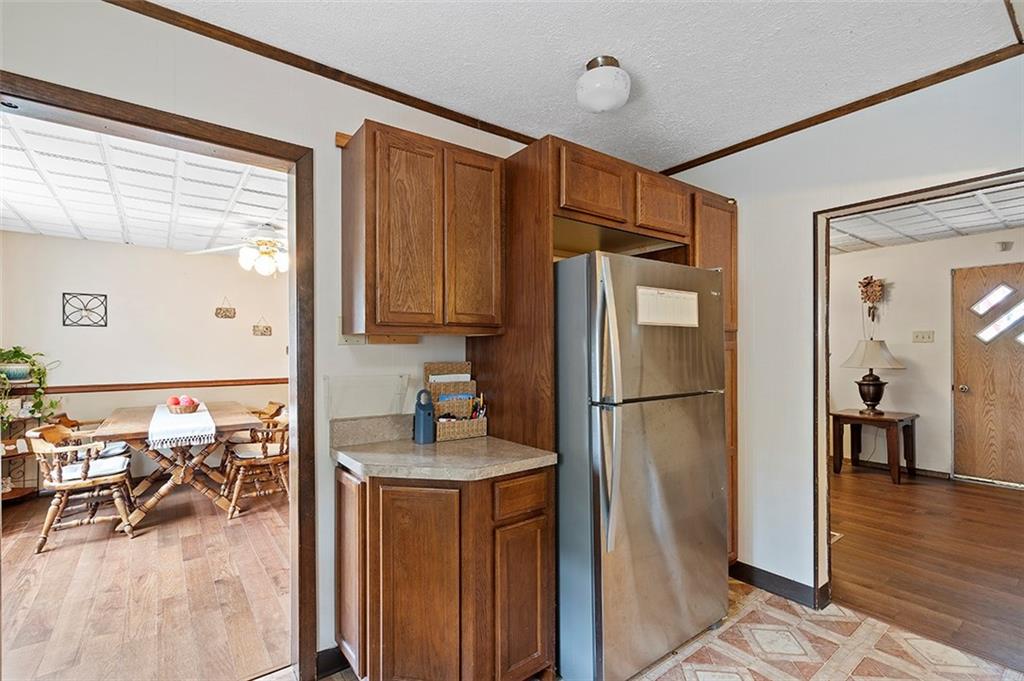 776 Elk Avenue Rochester, PA 15074 - Photo 11 of 25