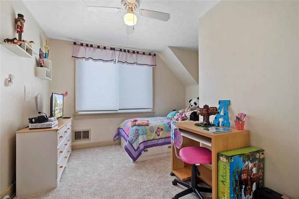 776 Elk Avenue Rochester, PA 15074 - Photo 15 of 25