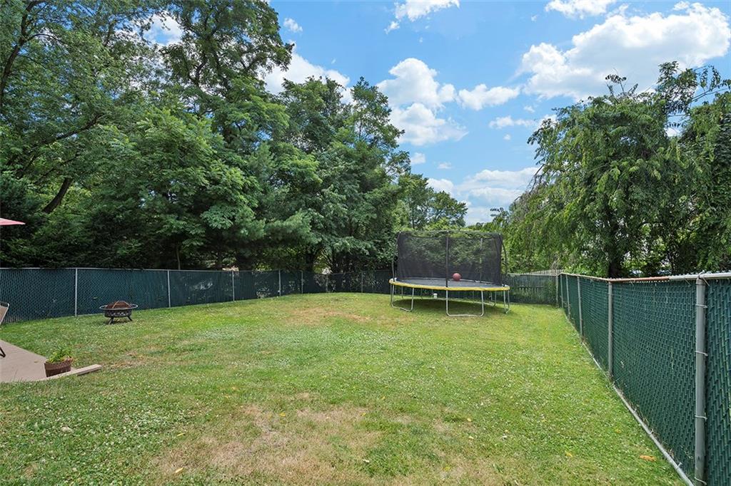 776 Elk Avenue Rochester, PA 15074 - Photo 23 of 25