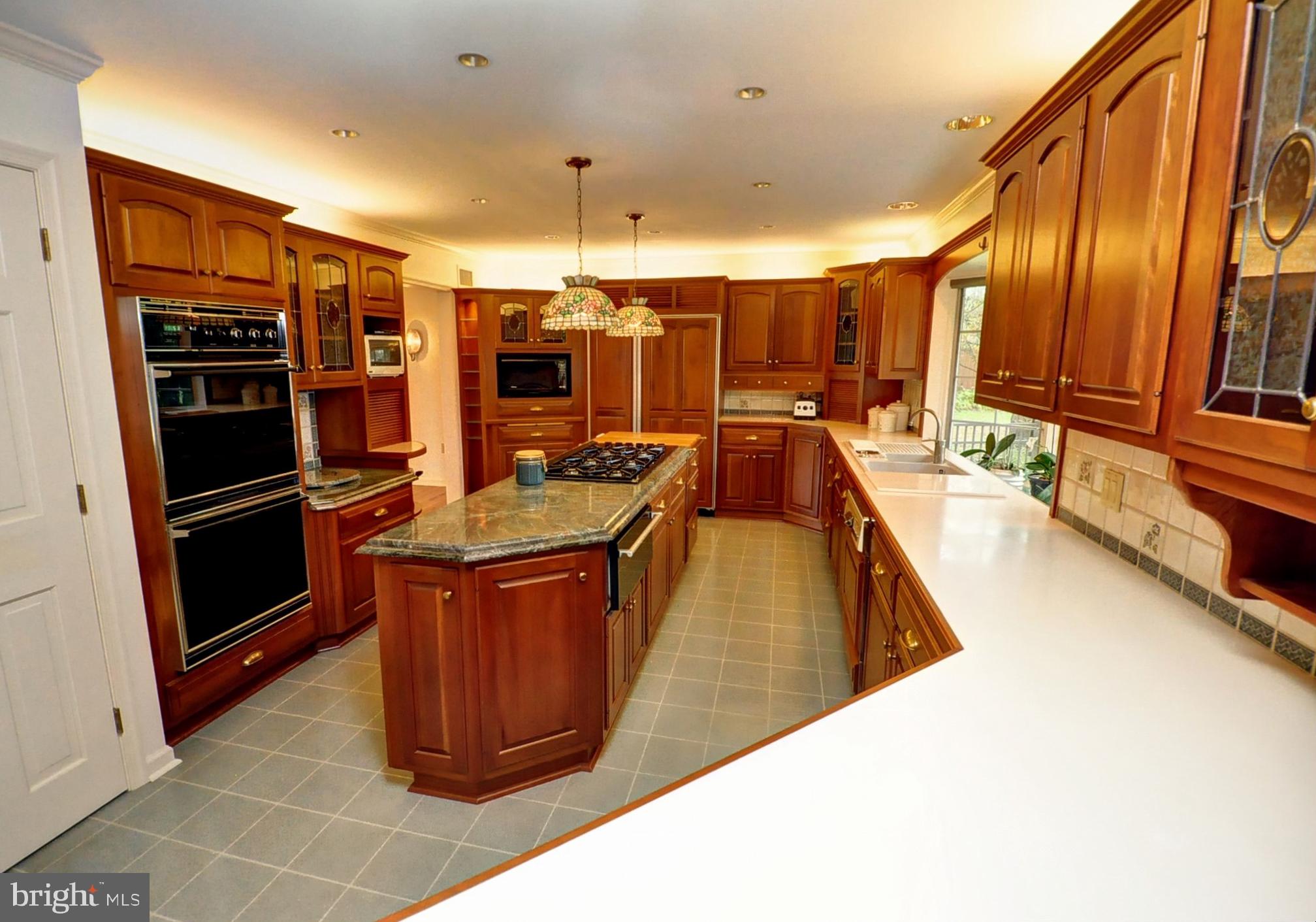 575 Creamery Road Telford, PA 18969 - Photo 19 of 49 Kitchen