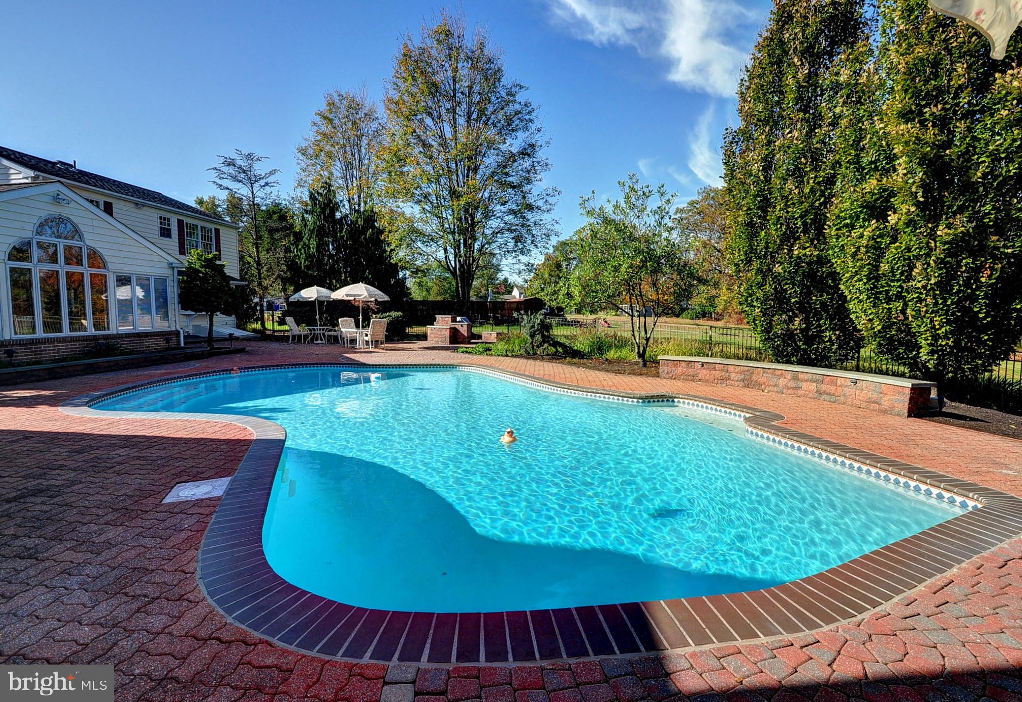 575 Creamery Road Telford, PA 18969 - Photo 3 of 49 In-ground pool