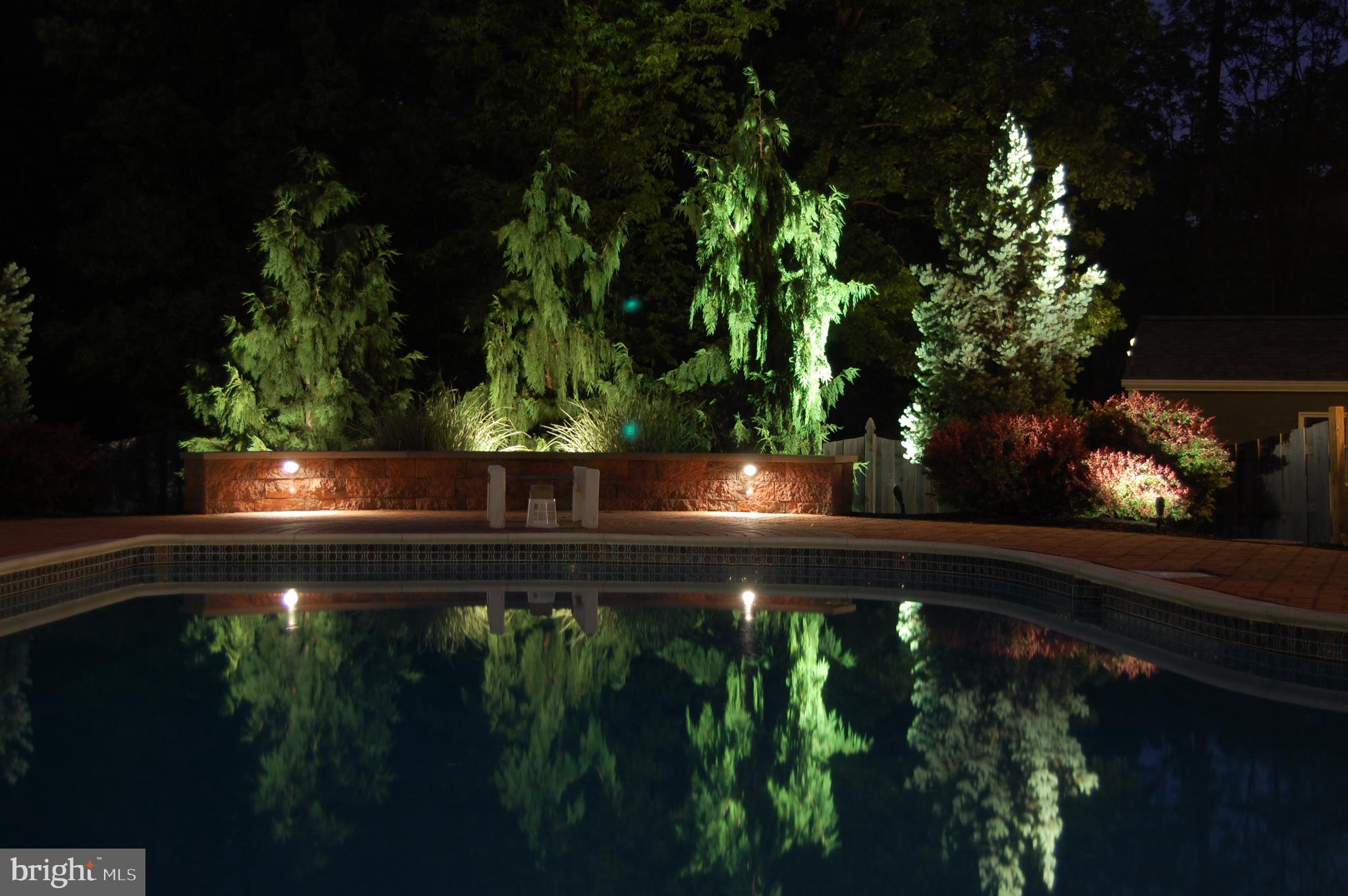 575 Creamery Road Telford, PA 18969 - Photo 27 of 49 Professional landscaping and landscape lighting