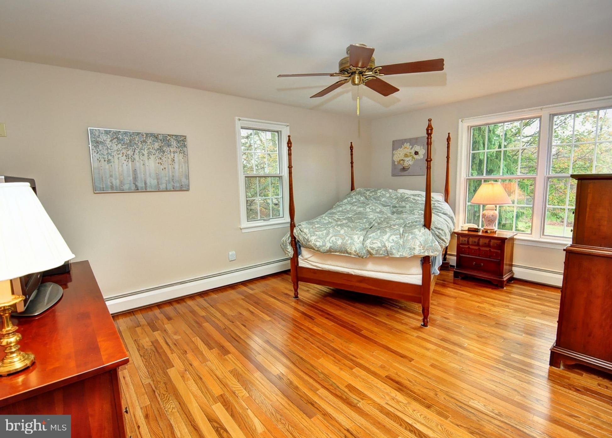 575 Creamery Road Telford, PA 18969 - Photo 38 of 49 Master bedroom