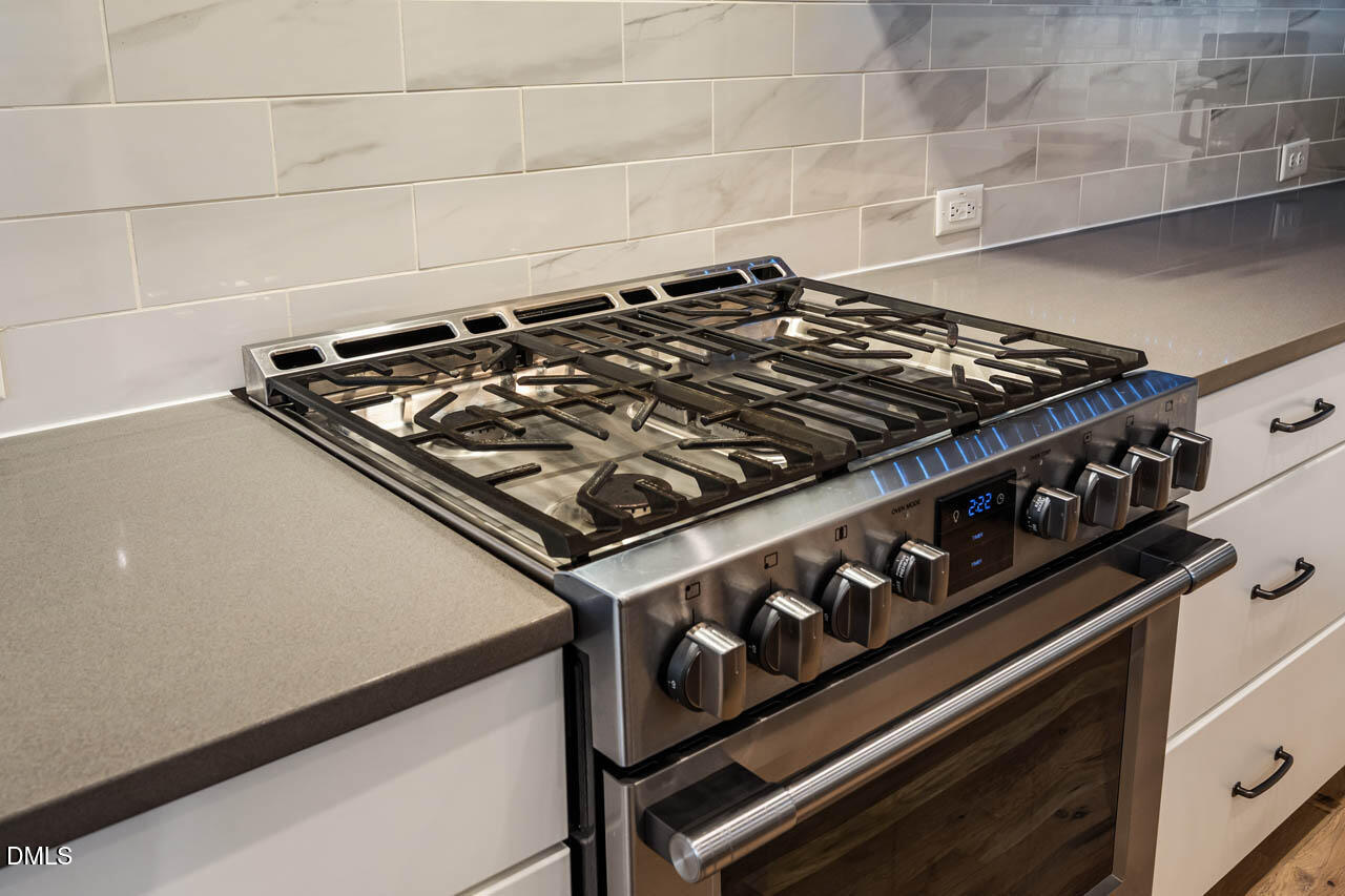45 Post Oak Road Chapel Hill, NC 27516 - Photo 14 of 89 Stainless Steel Appliances