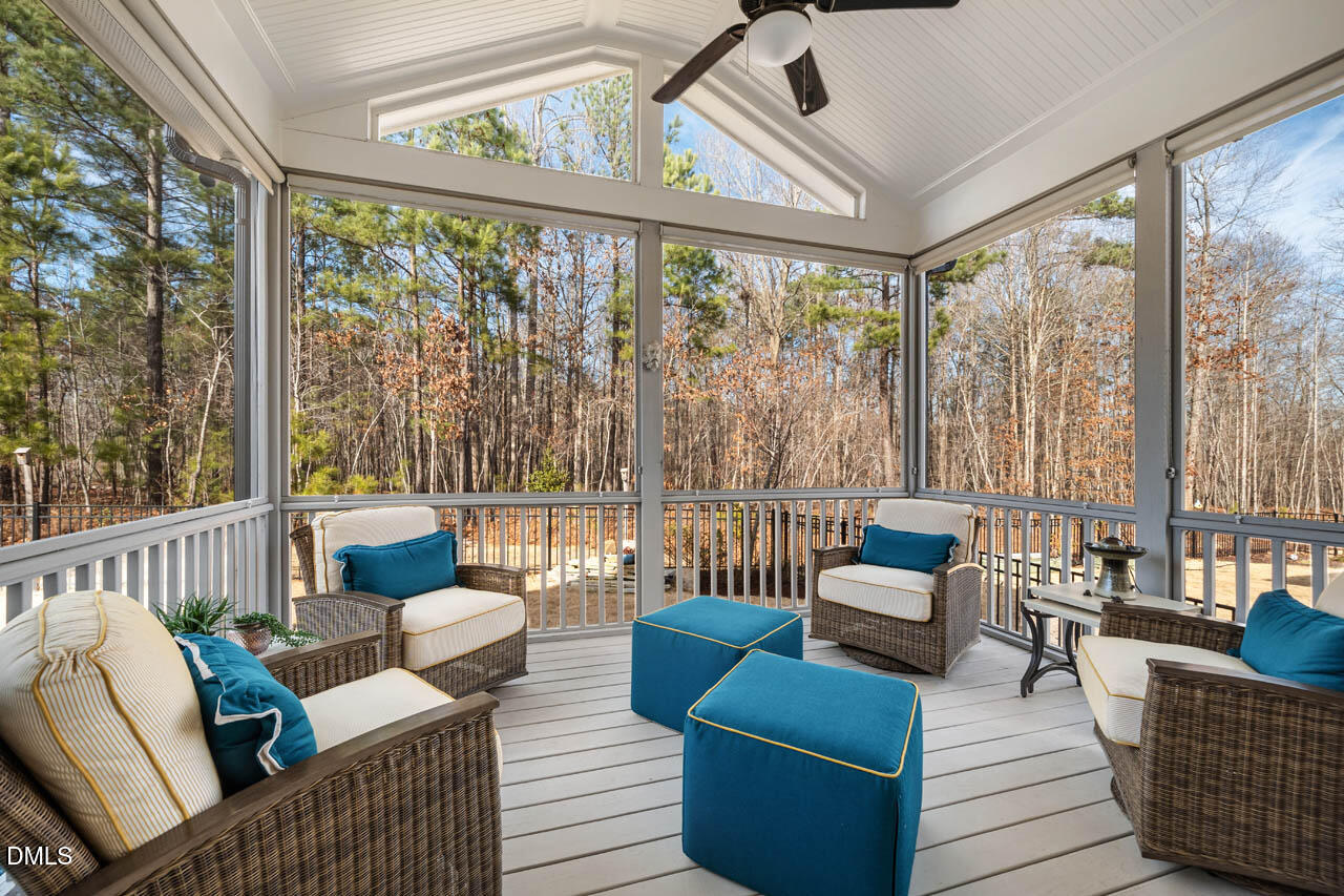 45 Post Oak Road Chapel Hill, NC 27516 - Photo 39 of 89 a living room with furniture and a large window
