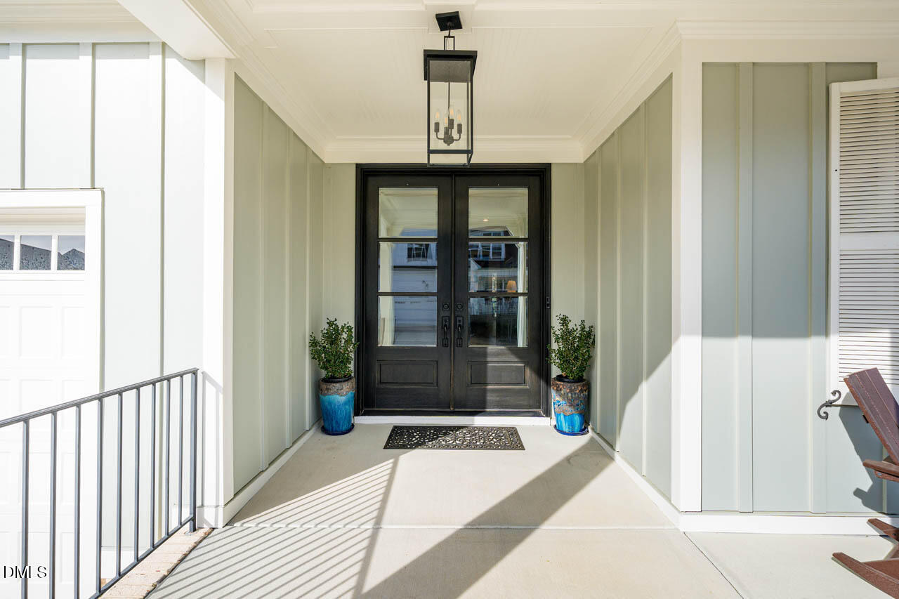 45 Post Oak Road Chapel Hill, NC 27516 - Photo 5 of 89 8' Double Doors