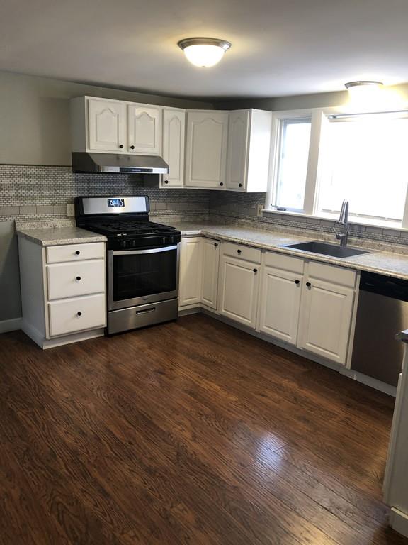 37 Vanness Road Weymouth, MA 02191 - Photo 4 of 16 Gallery Image 4