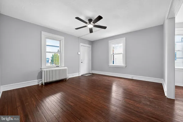 $217,900 | 223 Lafayette Avenue, Darby, PA 19023