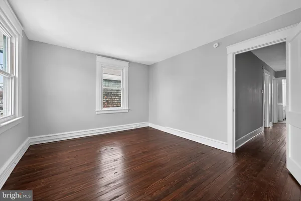 $217,900 | 223 Lafayette Avenue, Darby, PA 19023