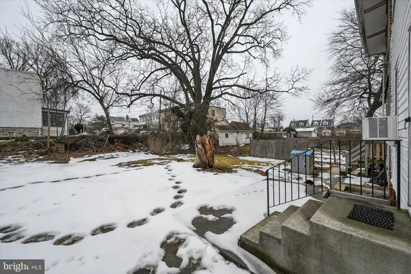 $217,900 | 223 Lafayette Avenue, Darby, PA 19023