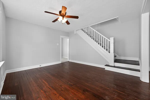 $217,900 | 223 Lafayette Avenue, Darby, PA 19023