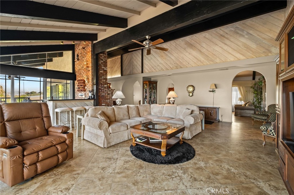 14560 Viewcrest Drive Riverside, CA 92503 - Photo 31 of 75 Gallery Image 31