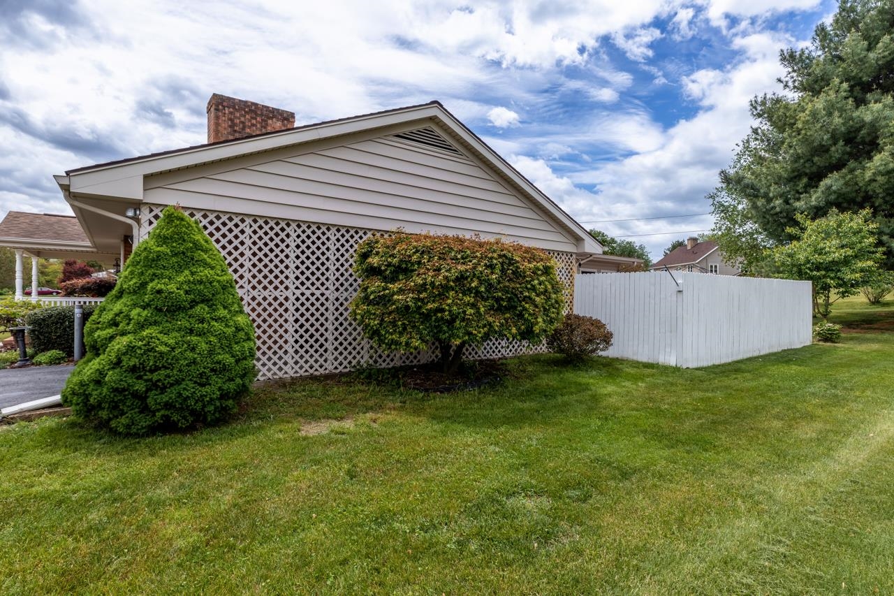 15 Ridgeview Drive Stuarts Draft, VA 24477 - Photo 41 of 49 Gallery Image 41