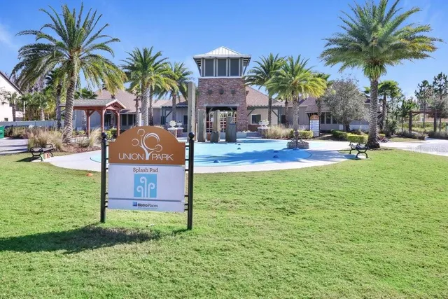 $950,000 | 32450 Talimena Loop, Wesley Chapel, FL 33543