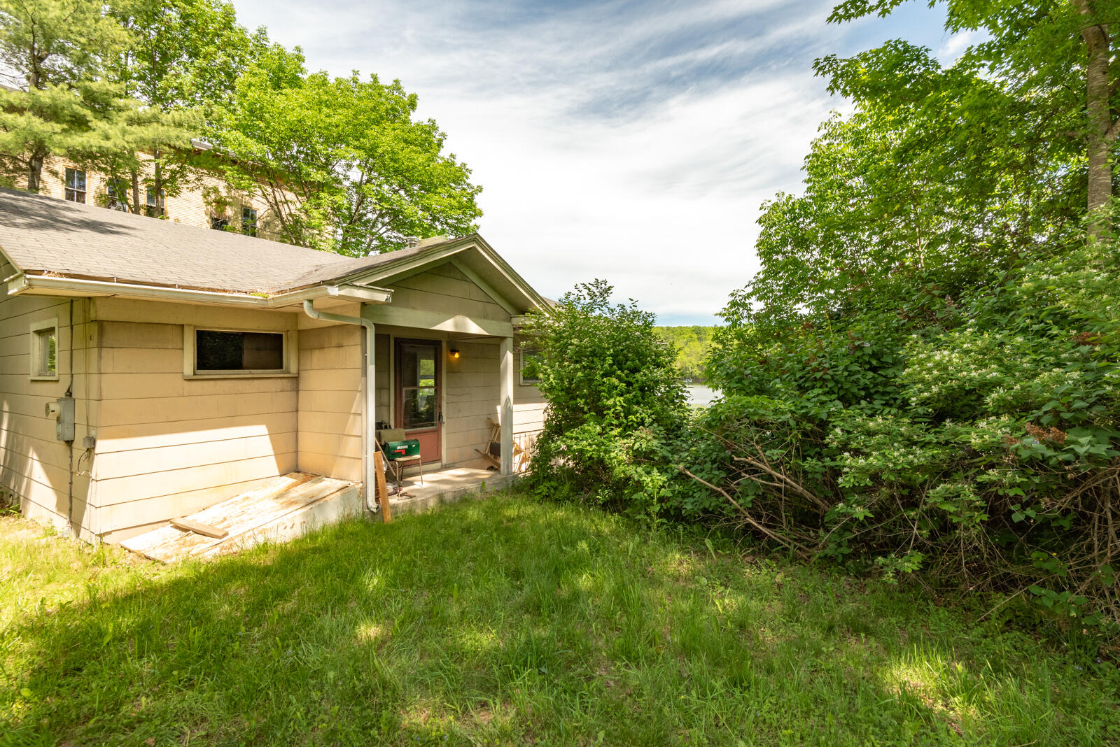 396 Pond Road Mount Vernon, ME 04352 - Photo 8 of 30 lakehome_pondroad011