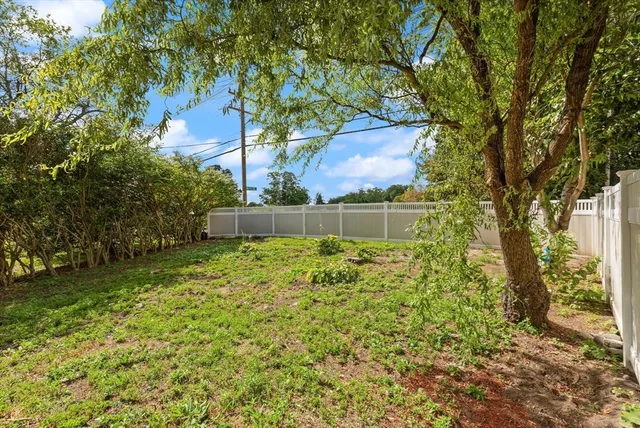 $789,500 | 129-a-b Maple Avenue, Shrewsbury, MA 01545