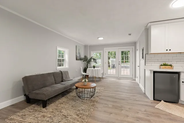 $789,500 | 129-a-b Maple Avenue, Shrewsbury, MA 01545